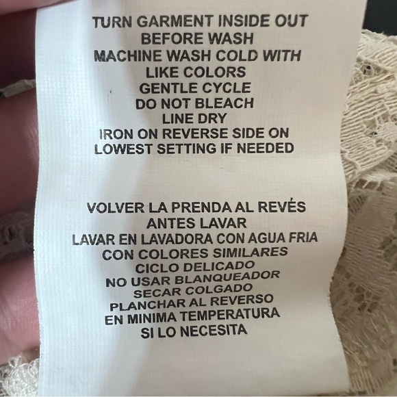 NWT Coco + Jameson Lace Crochet Sleeveless Blouse Backless Short Hem Flowy Sheer - Picture 10 of 10